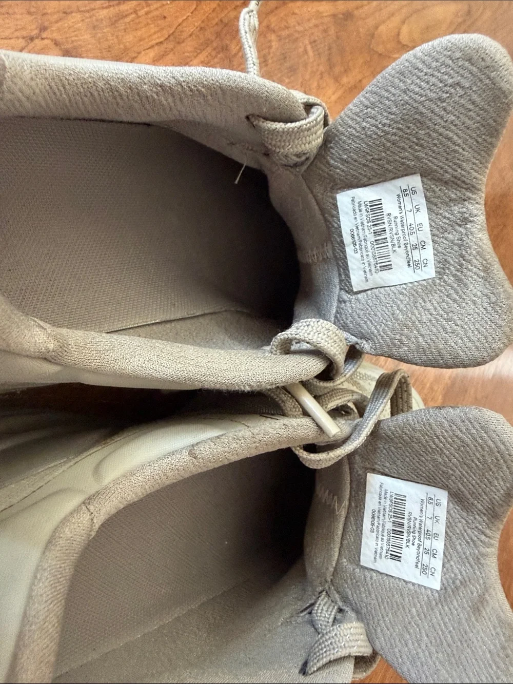lululemon athletica Women’s Athletic Sneakers — Light Gray